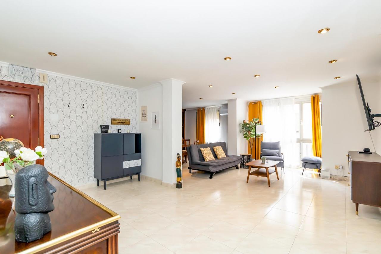 Maxwell House Valencia Apartment Екстериор снимка