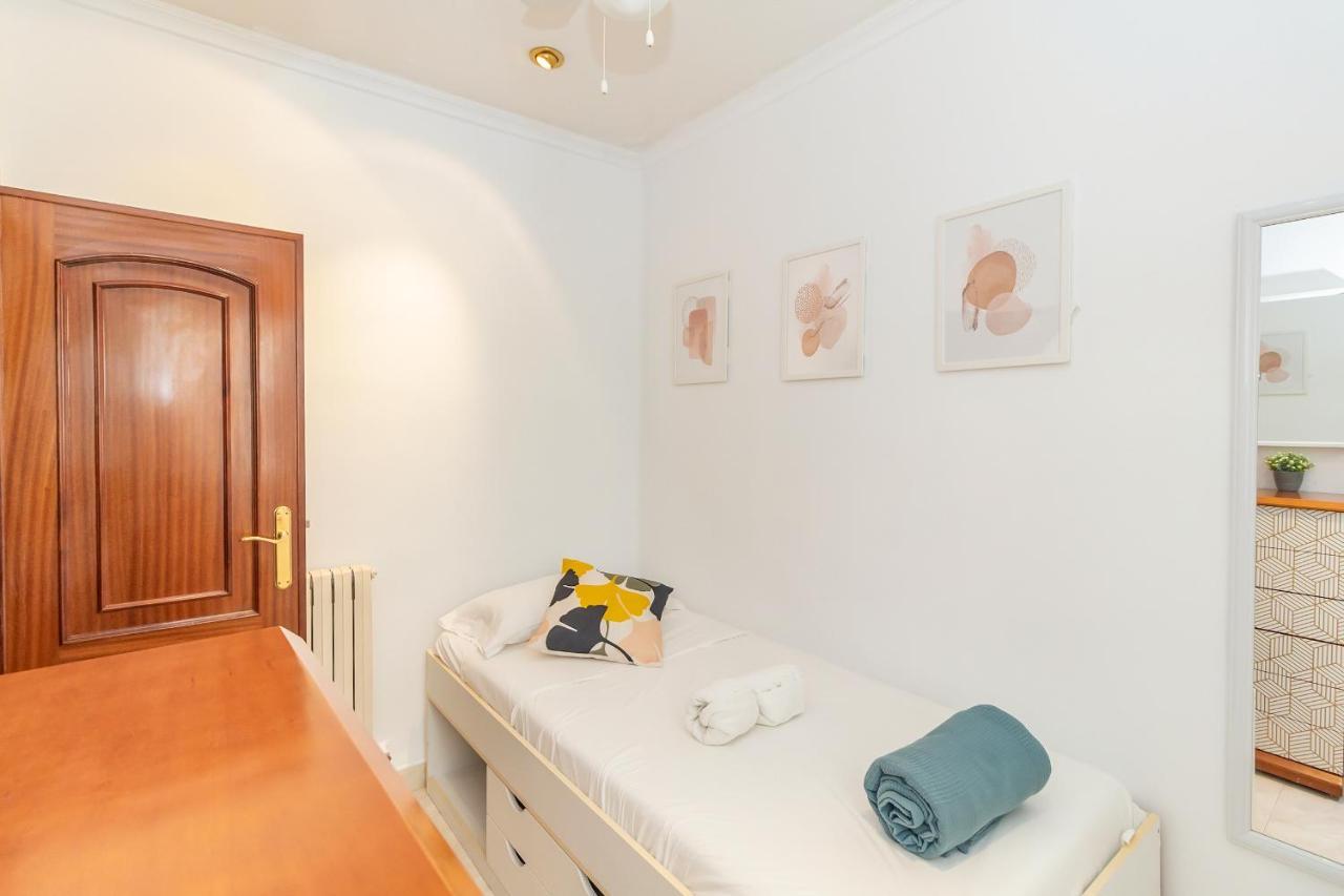 Maxwell House Valencia Apartment Екстериор снимка